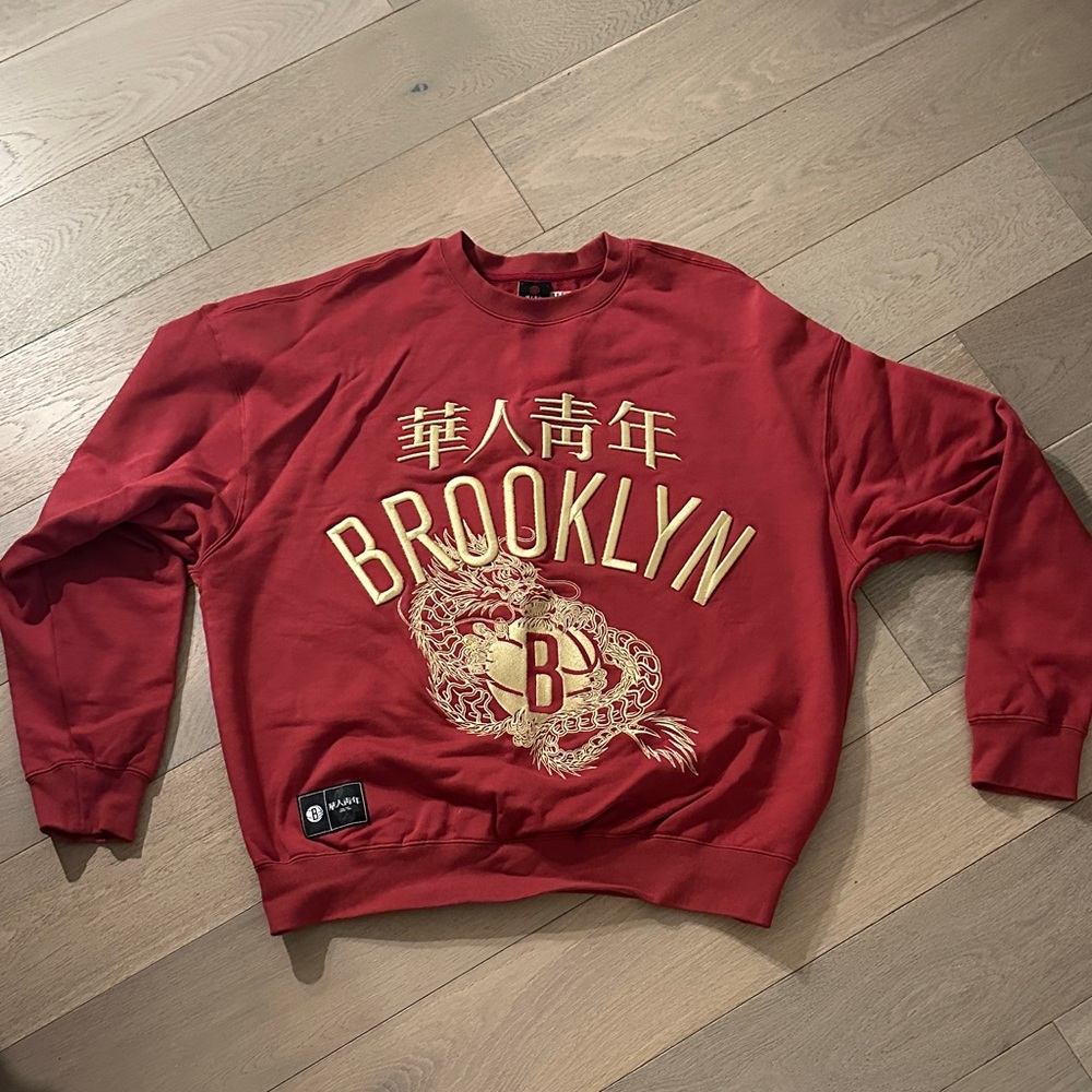 BROOKLYN NETS year of the dragon sweatshirt red collectible Chinese new year M